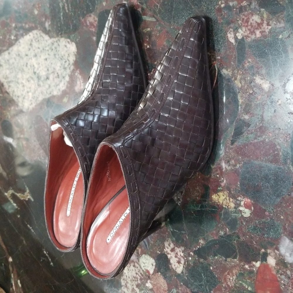 Donald Pilner slide on boots